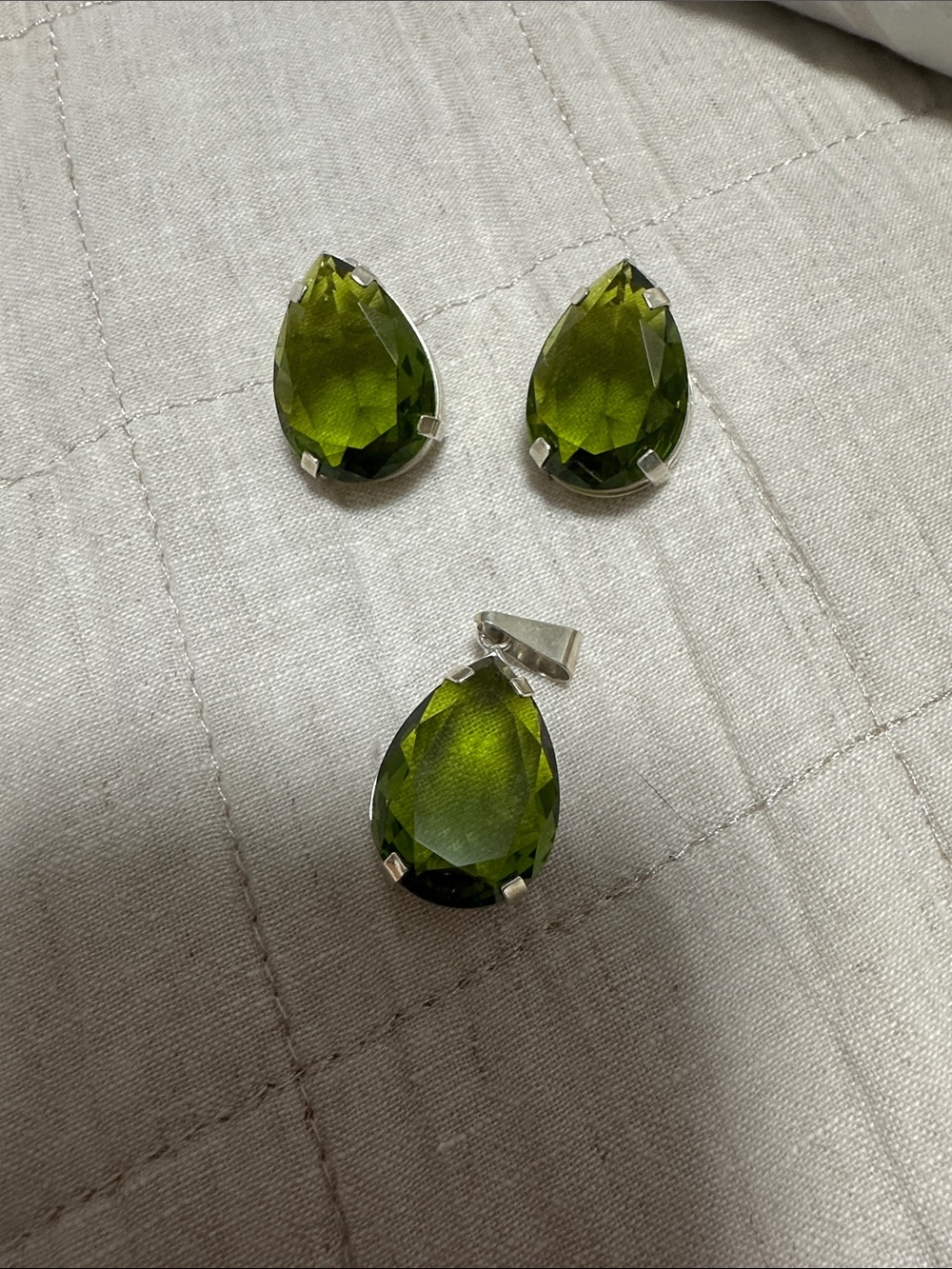 Teardrop Green Crystal Pendant and Earring Set
